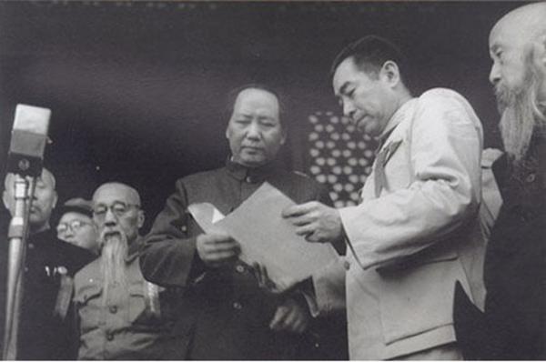 恭王府騰退工作歷時28年,谷牧:工作不完成,沒法向總理交代 恭王府騰退工作歷時28年,谷牧:工作不完成,沒法向總理交代