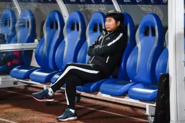 網路有說聯賽的頻密無法避免,以及為國家隊的備戰讓路天經地義 網路有說聯賽的頻密無法避免,以及為國家隊的備戰讓路天經地義