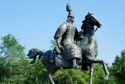 清朝第一位追封的皇后—皇太極之母葉赫那拉•孟古哲哲的故事