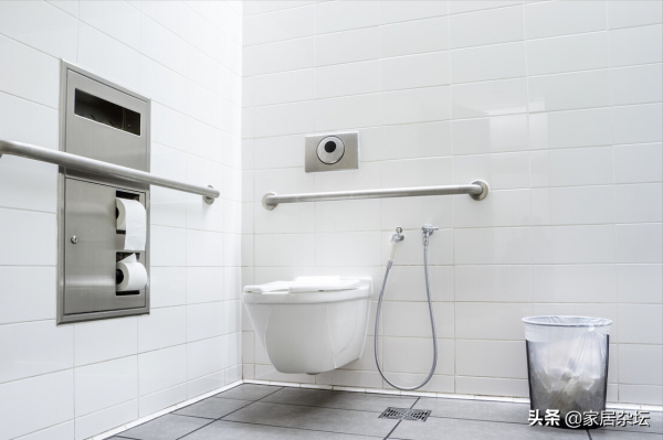 糾結馬桶選箭牌還是選TOTO，弄清品牌情況，再看4點選擇建議