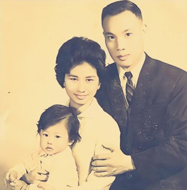 92年，葉倩文公開表白人夫林子祥，他們的故事沒你想得那麼浪漫