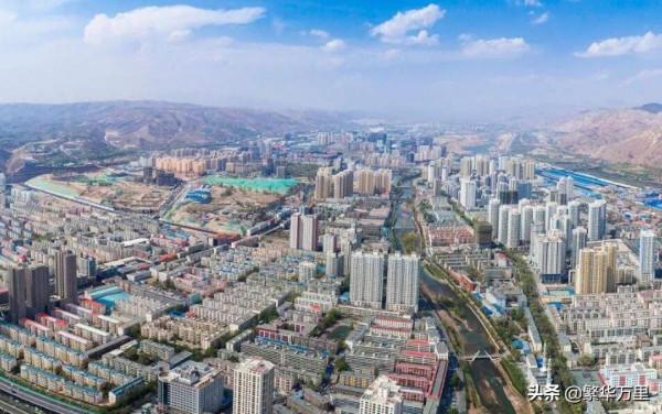 甘肅與青海的區劃變動，甘肅省的7個縣，為何劃入了青海省？