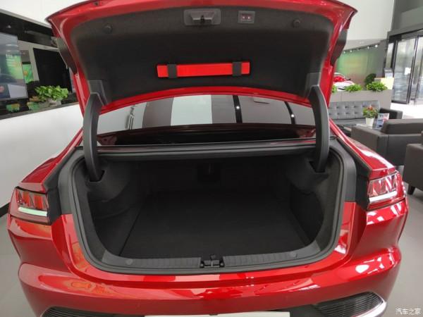 5G丹拿你來了 這內飾愛了愛了