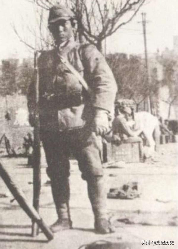 新四軍團長湯景延率部降日，粟裕得知後直接下令：升副司令，為何