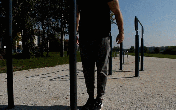 六個徒手腿部訓練動作，在家就可操練起來