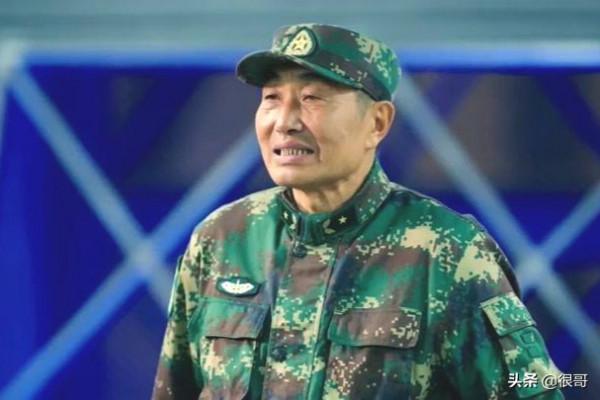 5位老戲骨點亮《王牌部隊》，平均年齡63歲，都演過軍旅劇