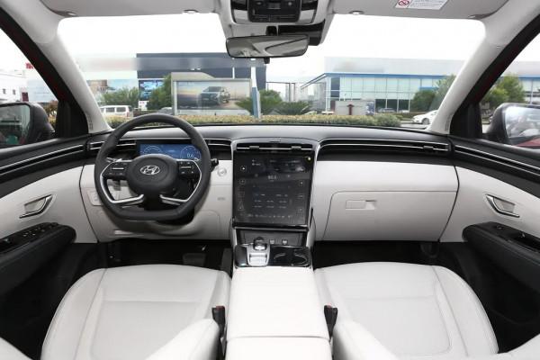 第五代途勝L對比日產新奇駿,誰更勝一籌? 第五代途勝L對比日產新奇駿,誰更勝一籌?