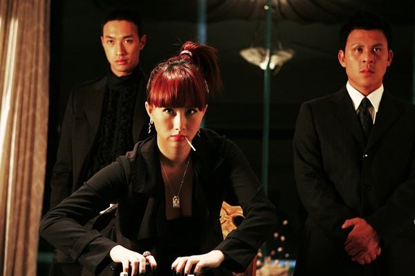 39歲晶女郎孟瑤曬&OpenCurlyDoubleQuote;30年以後的道具照&rdquo;，被粉絲誇像極了母親