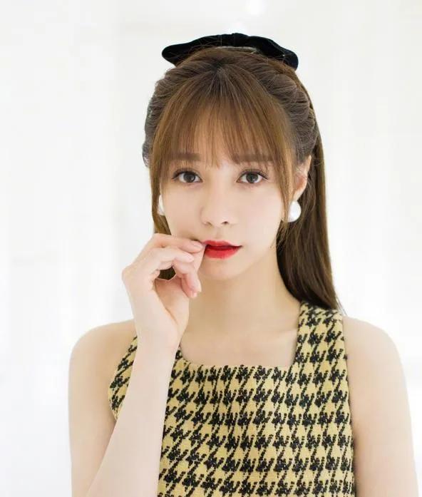 沈夢辰美圖集｜宋小寶說太開心了，終於找到一個比我還黑的女明星