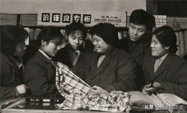 還記得七八十年代風靡全國的“的確良”?今並未消失只是換了叫法 還記得七八十年代風靡全國的“的確良”?今並未消失只是換了叫法