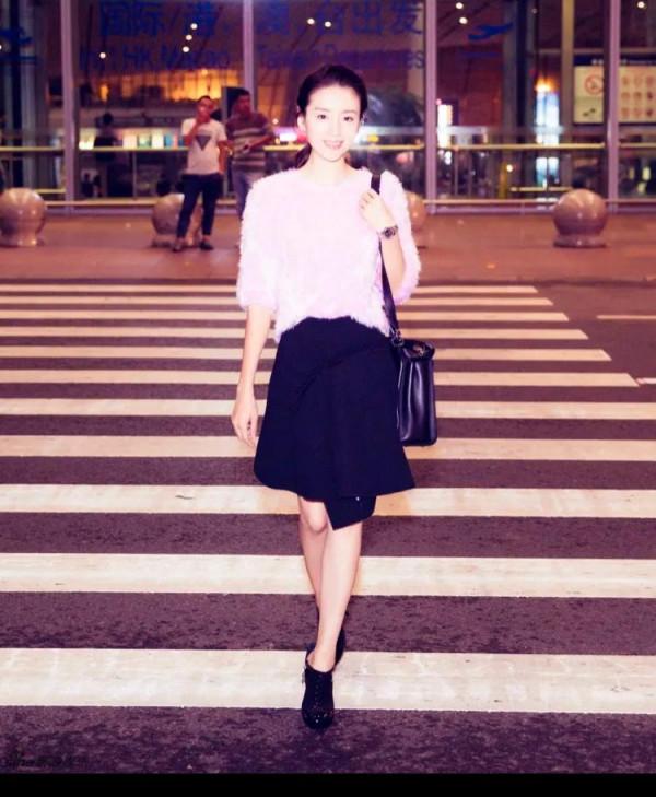 衣著品味真的很重要，看身高不足160的女明星穿搭，顯高