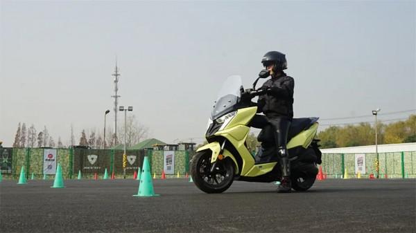 可愛的戰鬥小雞雞！光陽RacingX 150の初體驗