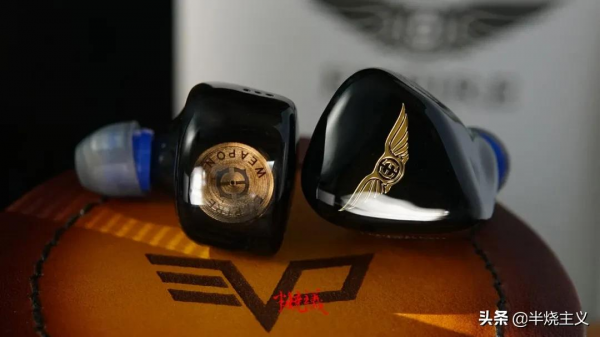 無法想象它為卡中你的爽點下了多少功夫——Legend EVO把玩小記