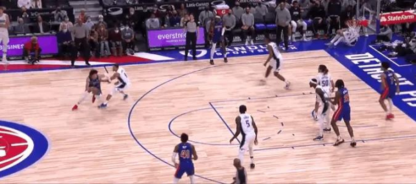 今日NBA:公牛擊敗爵士,威少夫婦恐怖裝扮,狀元得到生涯第一分 今日NBA:公牛擊敗爵士,威少夫婦恐怖裝扮,狀元得到生涯第一分