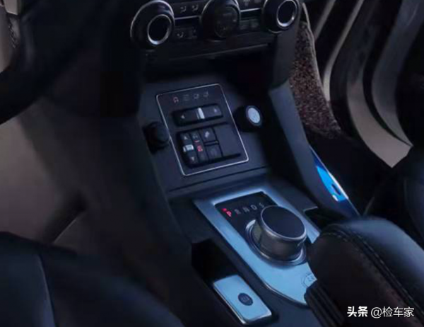 路虎永恆的經典,47萬買臺14年的四代發現,買家直言:撿到寶了 路虎永恆的經典,47萬買臺14年的四代發現,買家直言:撿到寶了