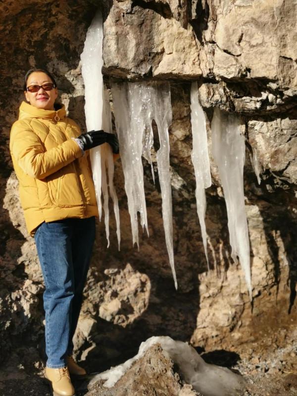 紅一師戰友軍嫂新年第一遊：宣化立石村滴冰喜煞人