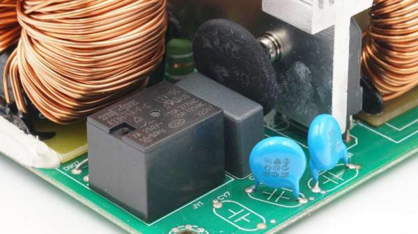 航嘉MVP K1000 1000W旗艦全模組PC電源拆解