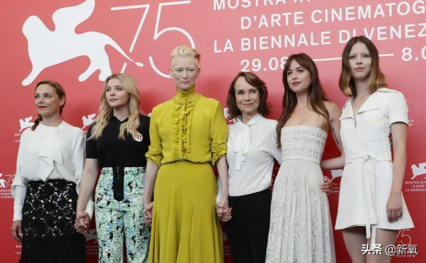 作為合影“殺手”，她到底贏在哪裡？