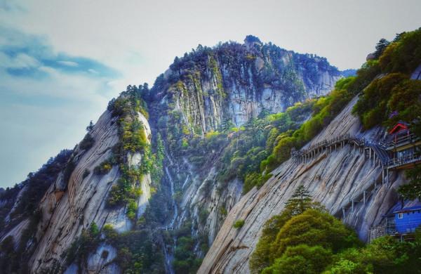 這些門票價格高昂的名山大川，去過一次的遊客也許不會再去