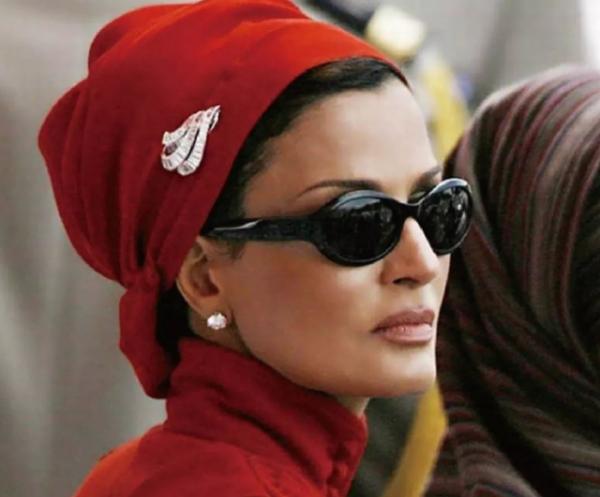 “中東武則天”莫扎：為復仇嫁給仇人之子，將卡達王朝踩於腳下