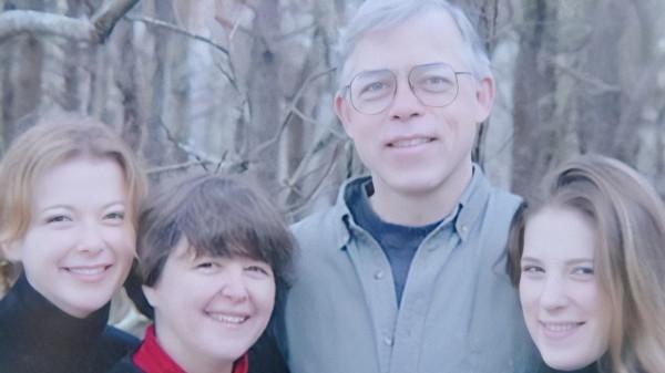 美國飛虎隊孫女定居中國，成為央視著名主持人，稱加入中國很自豪