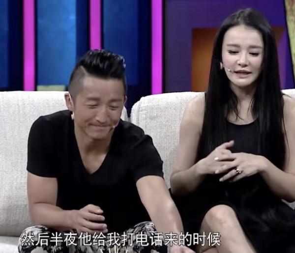 鄒市明嬌妻曬合照，軒軒跟王祖藍差不多高，冉瑩穎像芭比娃娃