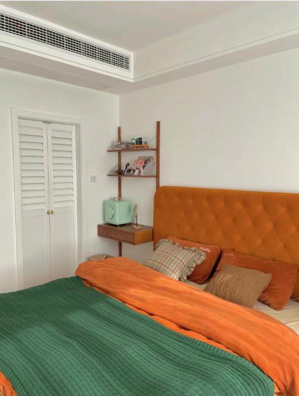 女主因家裡佈置而走紅網路，全屋簡單又高階，一點都不將就