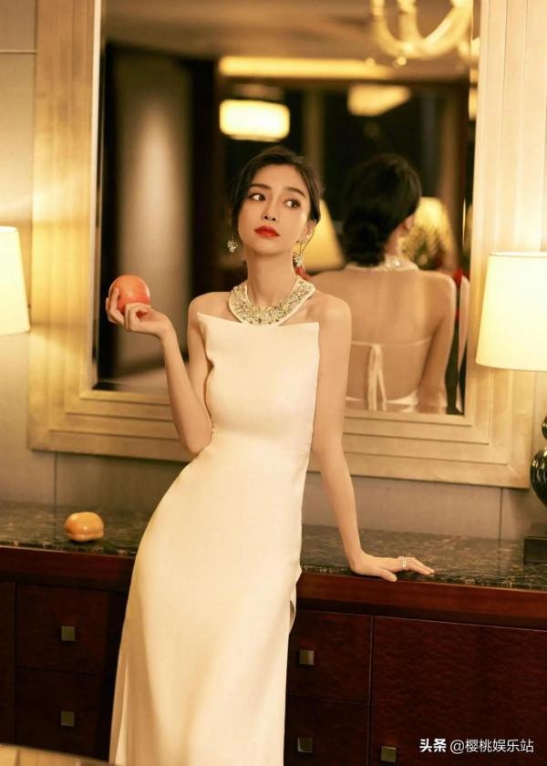 angelababy楊穎驚豔美圖，笑容甜美，滿滿正能量