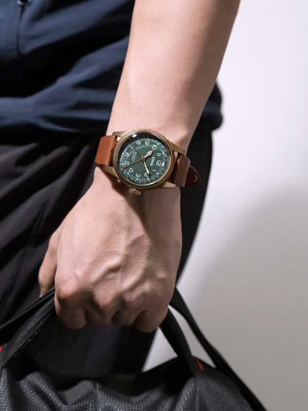 1-3萬預算除了浪琴、歐米茄，這五個爆款一樣可以戴出高階名貴感