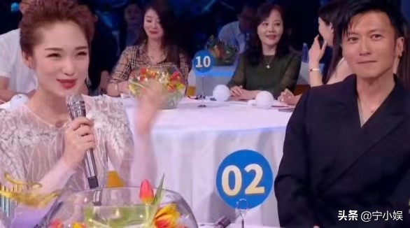 大灣區中秋晚會10位男星的尷尬,打破了娛樂圈3條不成文的隱藏規則