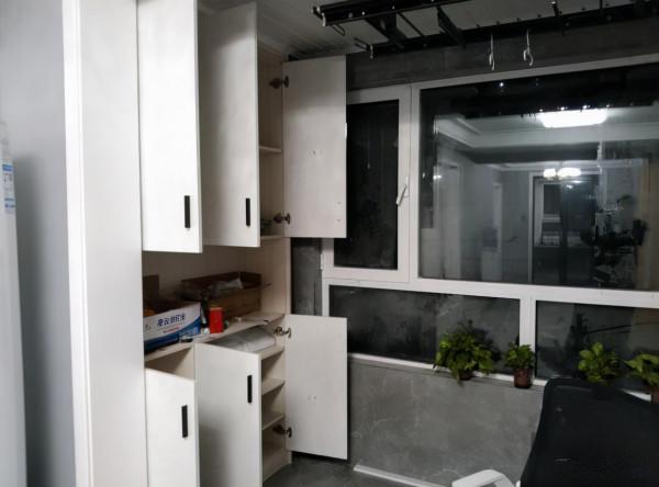 歷時6個月，終於馬上裝修完成了，96平小三室，花了20萬