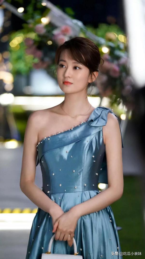 喬欣，溫文爾雅，楚楚動人