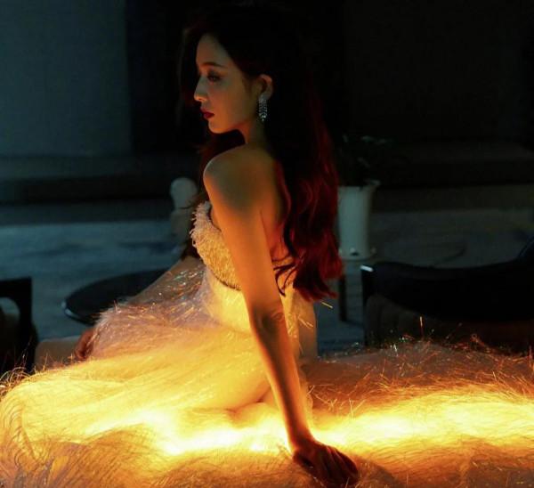 影視女星佟麗婭寫真集：國色天香、秀色可餐