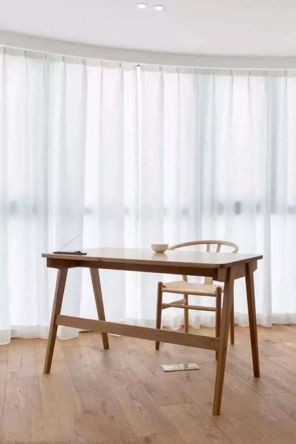 這樣的原木風，美的就像世外桃源