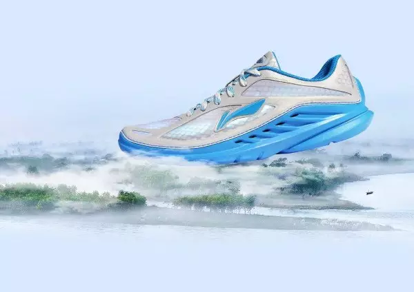 李寧超輕系列回顧！19代曝光外形沒變化，全掌䨻科技，翻車了麼？