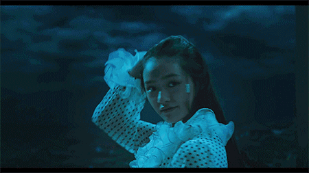 五朵“自毀前程”的95後小花，各有各的“作法”