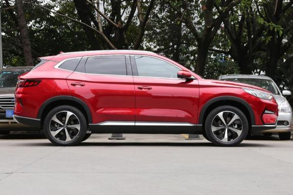 續航超500公里,16.98萬起,軸距2765mm,比亞迪宋PLUS EV值不值? 續航超500公里,16.98萬起,軸距2765mm,比亞迪宋PLUS EV值不值?