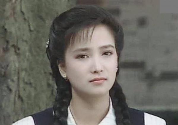 內地第一美人陳紅，年輕時究竟有多美？巔峰期曾豔壓10位頂級美人