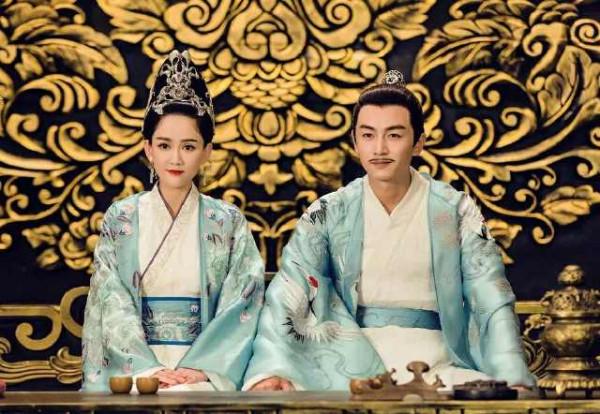 開國皇帝楊堅為什麼怕老婆？是獨孤皇后太厲害？主角其實躲在背後