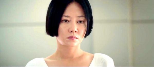 對手：國安丁曉禾，懷疑姐夫李唐？家門口裝攝像頭、飯桌上逼問話