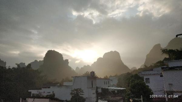 觀鳥兩年——每日期待著與鳥兒的邂逅，踏上了追逐鳥兒的征程