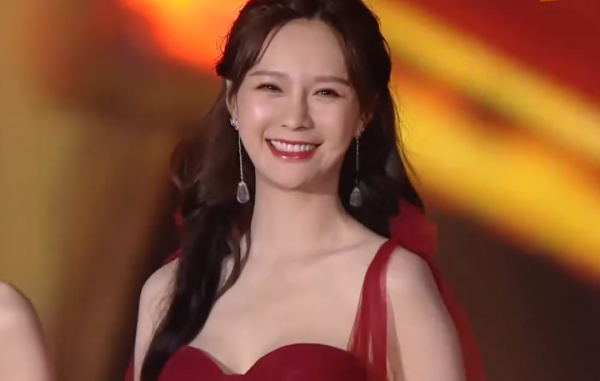 范冰冰二胎？孟美岐被封殺？劉浩存認乾爹？沈夢辰開撕杜海濤？