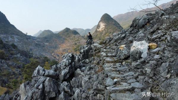 英德巖背石頭城，風光獨特，這裡有傳說中的寶藏