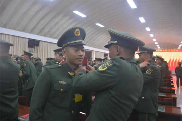 @新兵家長,“孩兒”已經長大 @新兵家長,“孩兒”已經長大
