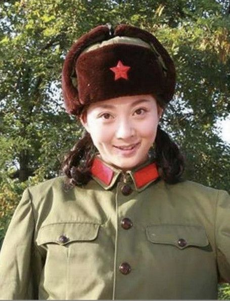 7位“沒有脂粉氣”的女星,個個英姿颯爽,這才是軍人該有的樣子 7位“沒有脂粉氣”的女星,個個英姿颯爽,這才是軍人該有的樣子