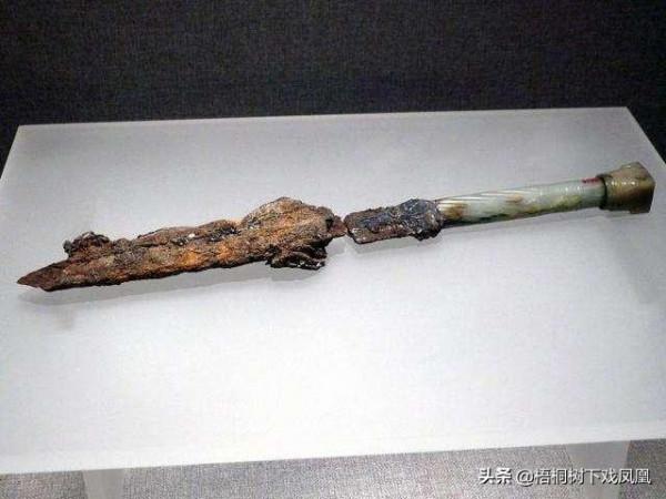 盜洞打得既準又深，考古隊發掘時跟著洞口走，取得重大考古發現