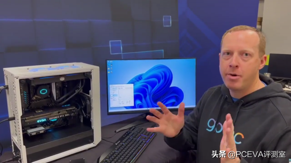 英特爾展示PCIe 5.0 SSD跑分,XMG推出外接水冷筆記本 英特爾展示PCIe 5.0 SSD跑分,XMG推出外接水冷筆記本