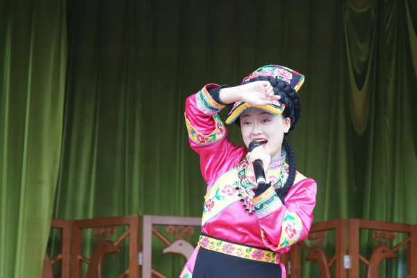 天府古鎮藝術節國慶1+7,豐富多彩的沉浸式演岀燃爆音樂文創古鎮街子! 天府古鎮藝術節國慶1+7,豐富多彩的沉浸式演岀燃爆音樂文創古鎮街子!