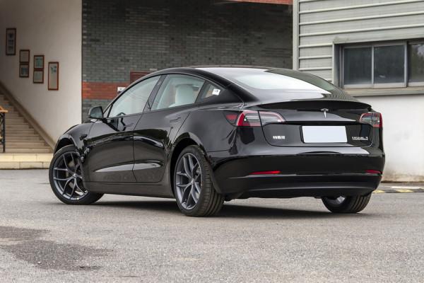 續航600km不是難事，重要的是竟配備與超跑相同的鷗翼門