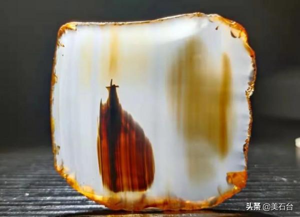 2018年,一塊石頭賣了188萬,打了3年官司,卻被鑑定250元 2018年,一塊石頭賣了188萬,打了3年官司,卻被鑑定250元